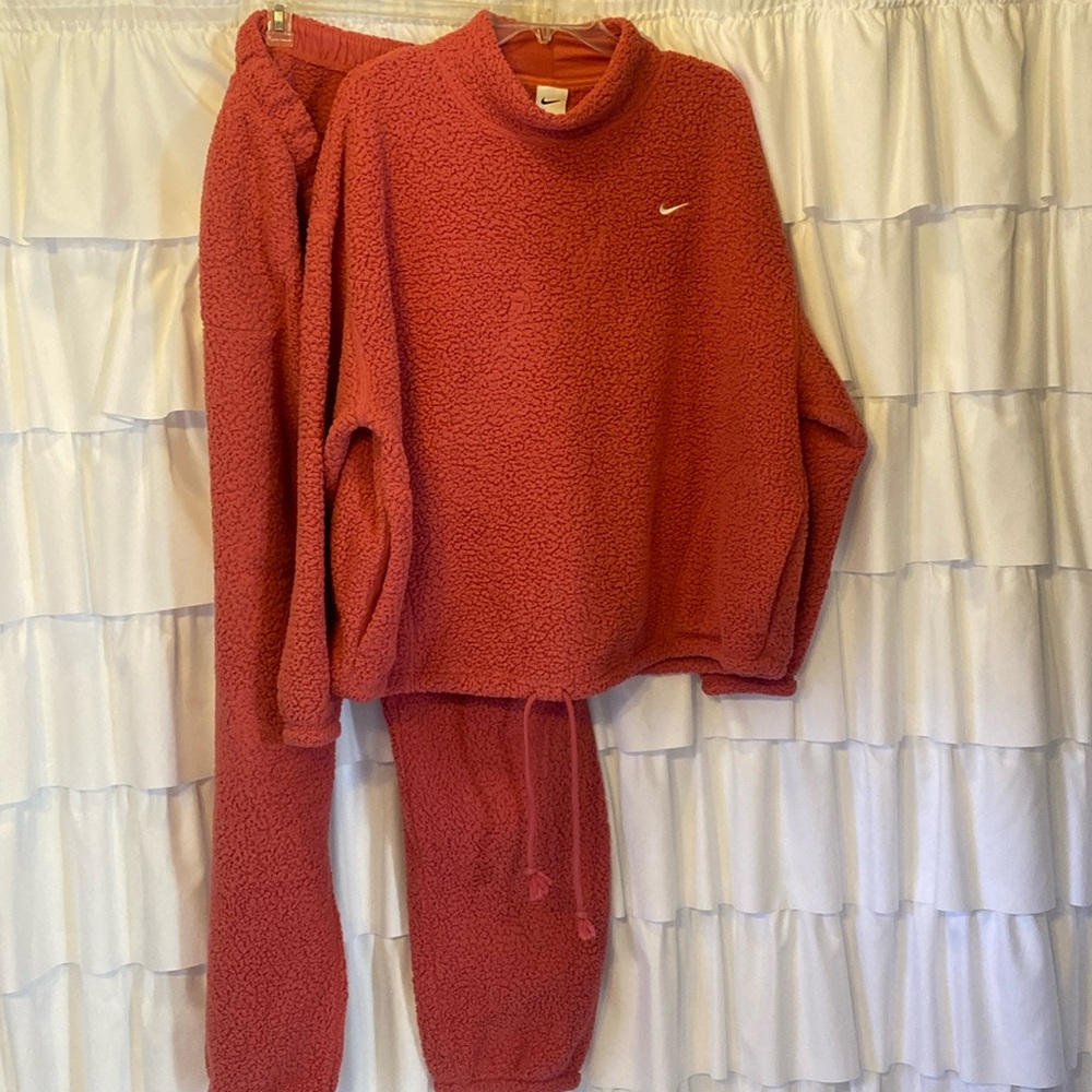 Nike fleece set